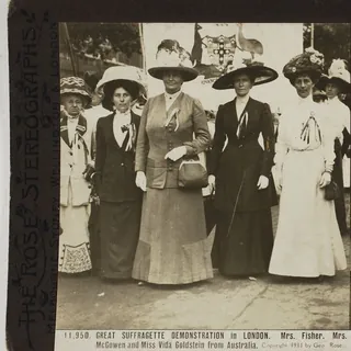 Rose stereograph of the Great Suffragette Demonstration in London, with Mrs Fisher, Mrs McGowen and Miss Vida Goldstein in long dresses and hats